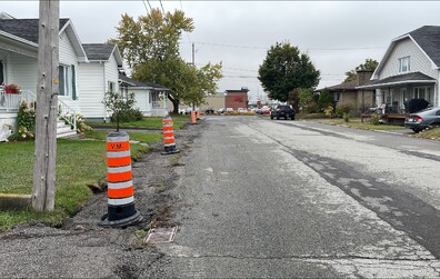 Aménagement d'un espace piétonnier temporaire sur la rue du Peuple